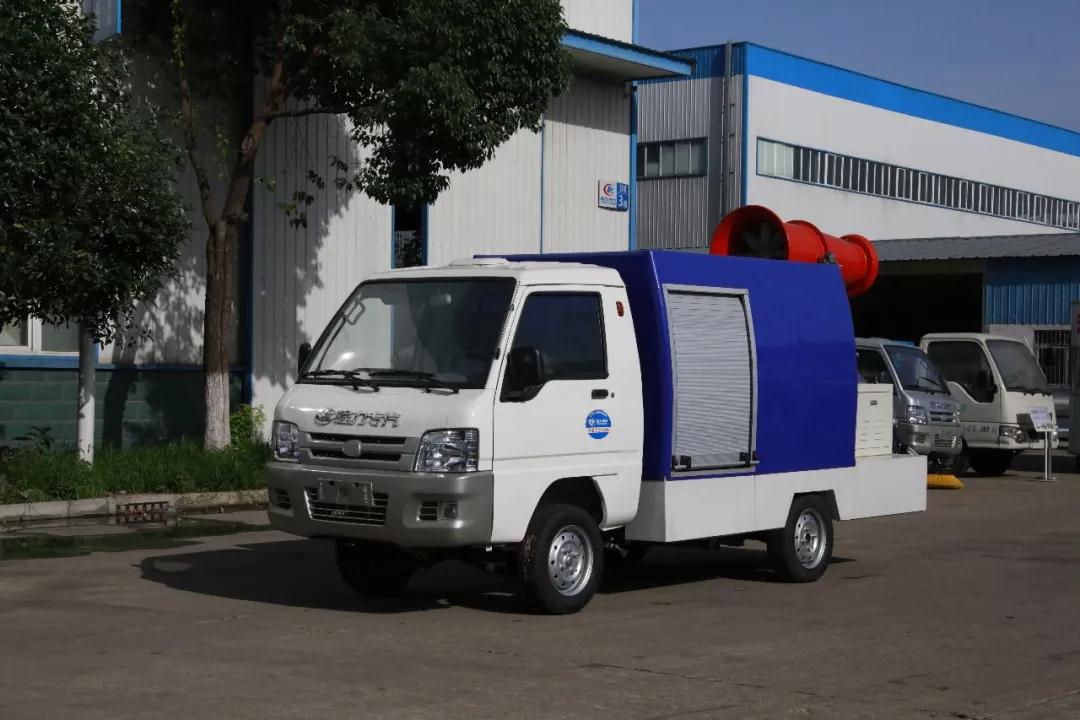 程力新能源人工智能搶險救援車首批訂單圓滿交車，為國家電網(wǎng)提供一流產(chǎn)品