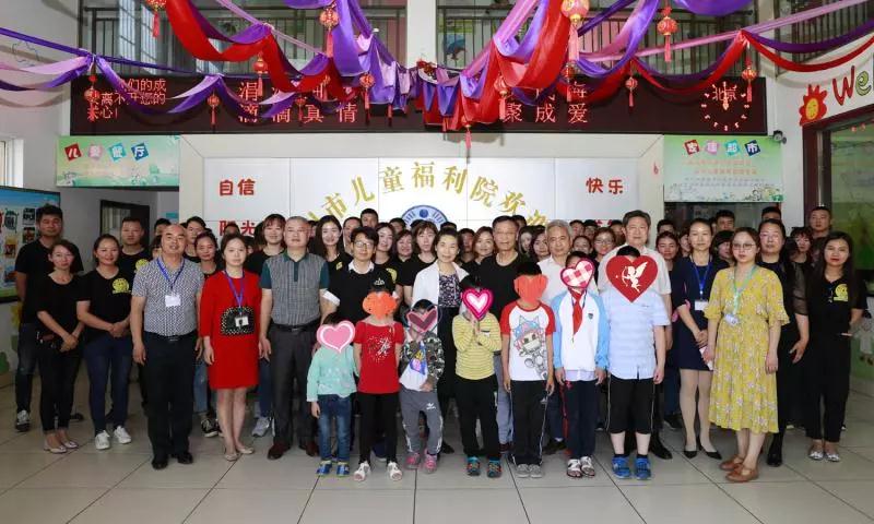弘揚(yáng)傳統(tǒng)美德，關(guān)愛兒童成長----首屆“魅力隨州，多彩程力”抖音大賽捐贈公益活動紀(jì)實(shí)